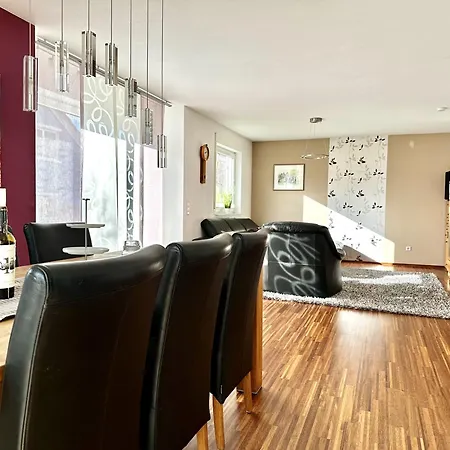 Schoenes Familienhaus Mit Herz Im Gruenen * Kusterdingen